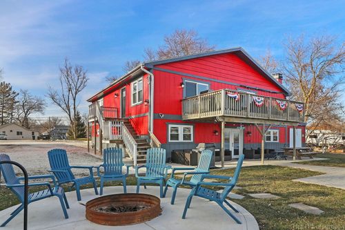 26048 W Forest Ave, Antioch, IL, 60002-7353 | Card Image