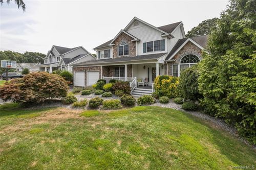 6 Rolling Wood Ct, Hauppauge, NY, 11788-4375 | Card Image