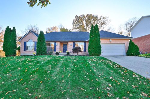 21 Wallace Grove Ln, Milford, OH, 45150-5114 | Card Image