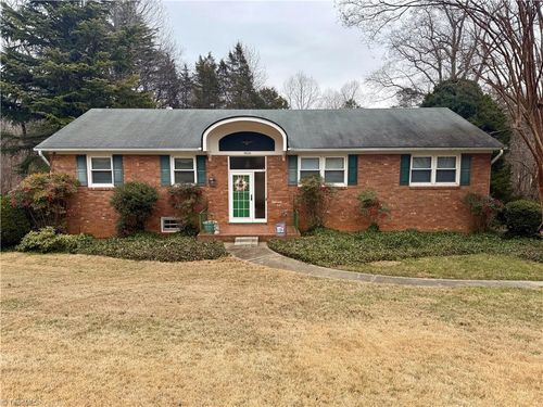 5630 Clinedale Court, Pfafftown, NC, 27040 | Card Image