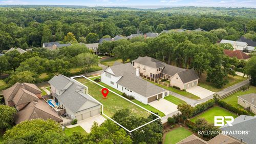 108 Savannah Sq, Fairhope, AL, 36532-6342 | Card Image