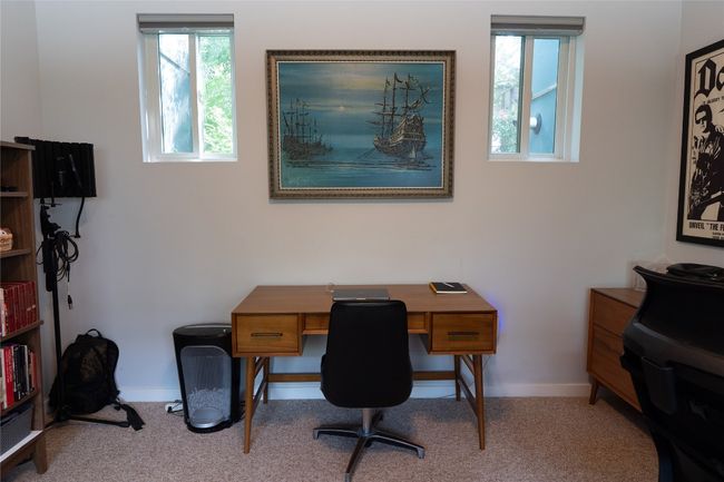 Office with carpet | Image 5