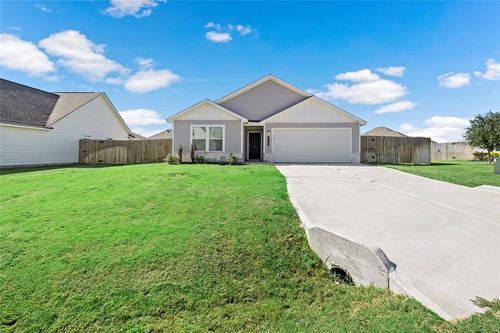 124 Pleasant Path, Snook, TX, 77879 | Card Image