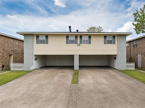 913 W Monterey Ct, Terrytown, LA, 70056-4662 | Card Image