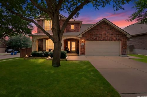 201 Kensington Dr, Cibolo, TX, 78108-3451 | Card Image