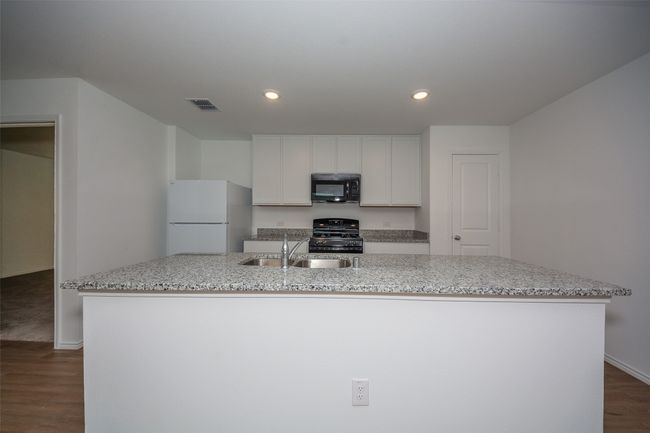 1212 Ashwood Dr, House other with 4 bedrooms, 2 bathrooms and null parking in Princeton TX | Image 6