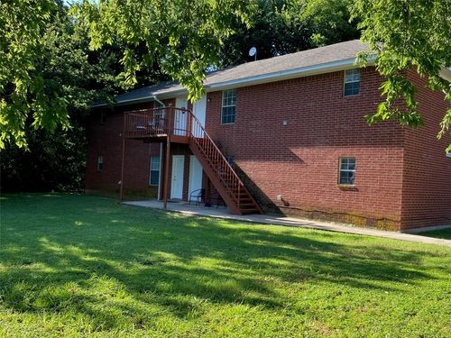 unit-d-105 S Wilson St, Boyd, TX, 76023-3083 | Card Image