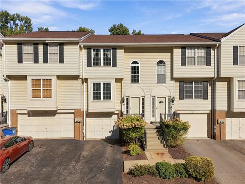 485 Shadywood Dr, Penn Hills, PA, 15235 | Card Image