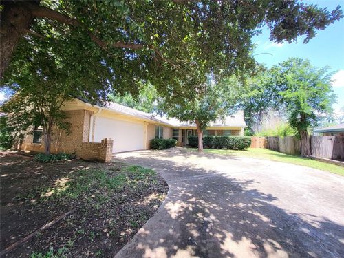 1106 Meadowview Dr, Euless, TX, 76039-3006 | Card Image