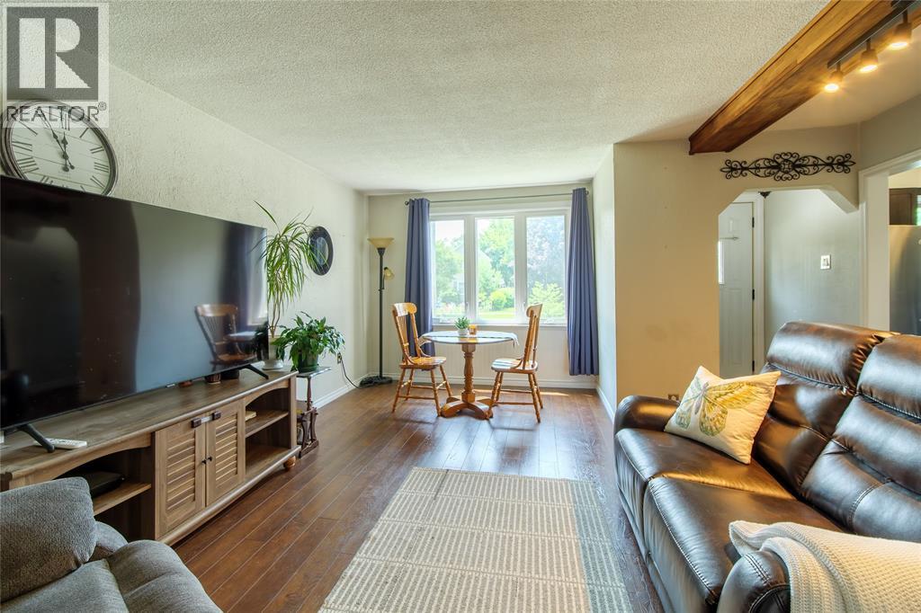 Residential in Sarnia 5