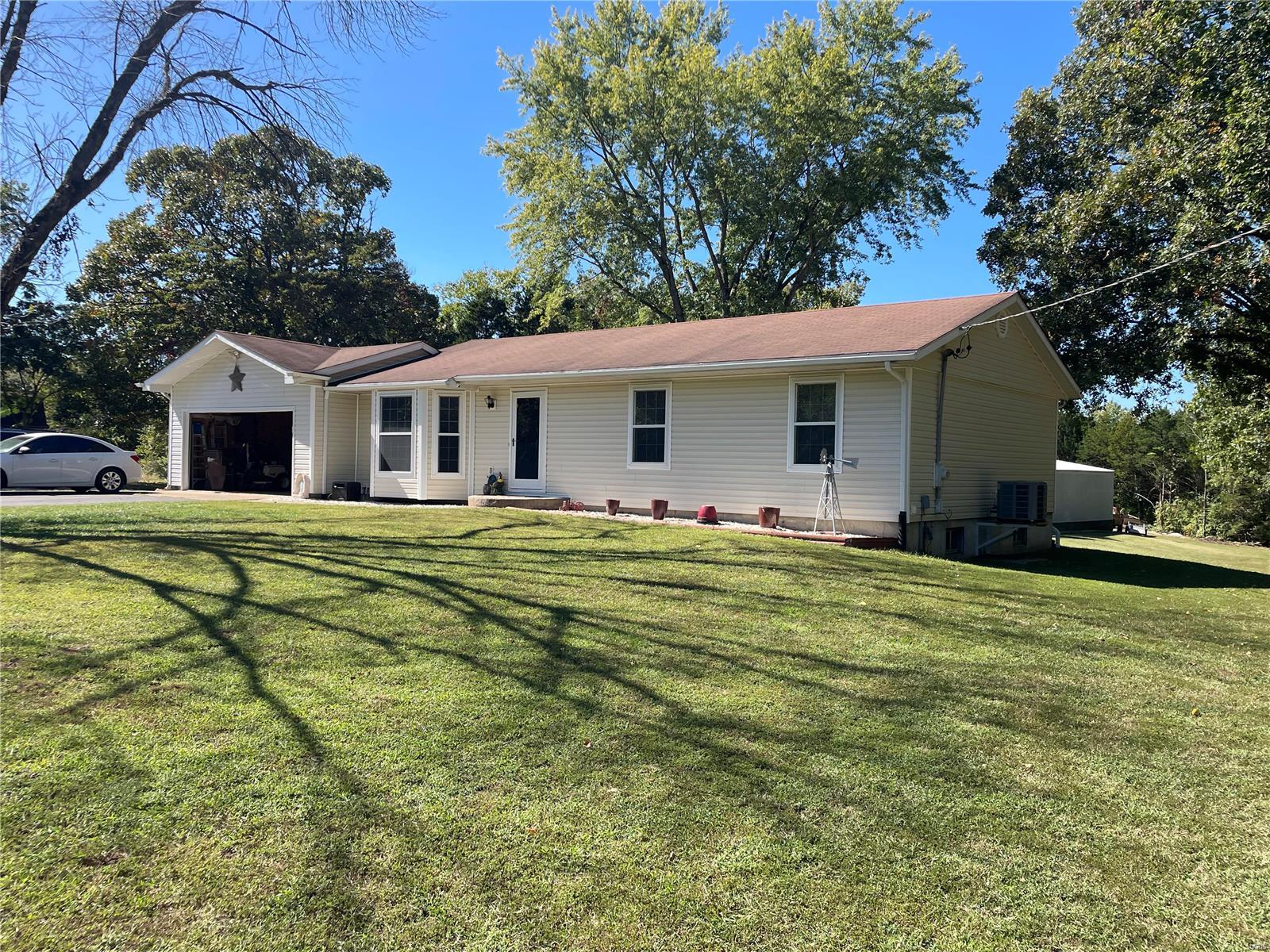 Tanglewood Rd, Union, MO 63084
