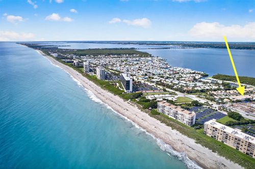 120 Pepper Ln, Jensen Beach, FL, 34957-2572 | Card Image