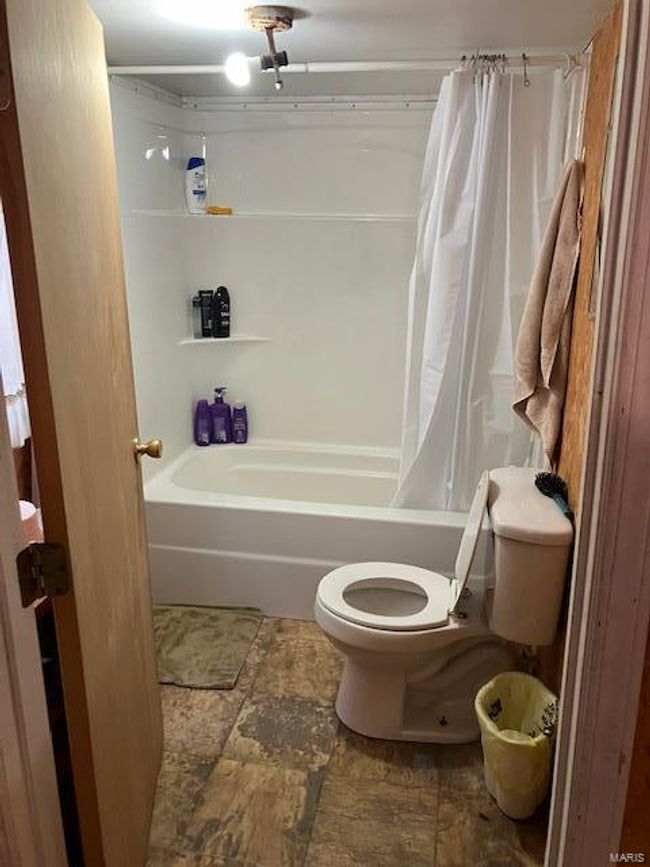 16472 State Hwy C, Home with 0 bedrooms, 1 bathrooms and null parking in Annapolis MO | Image 11