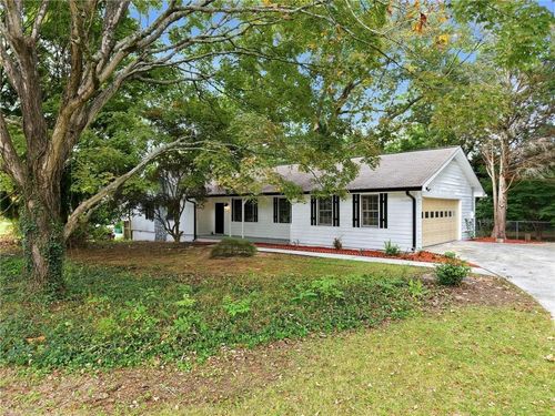 3346 San Antonio Dr, Snellville, GA, 30039-6975 | Card Image