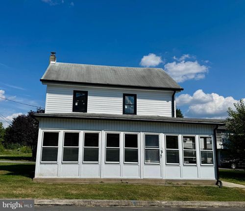601 Water St, NEW CUMBERLAND, PA, 17070-2633 | Card Image