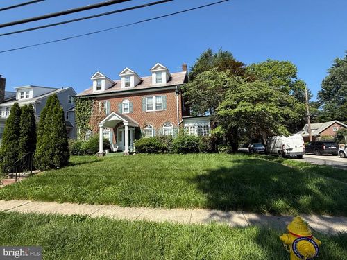 176 E Parkway Ave, CHESTER, PA, 19013-4609 | Card Image