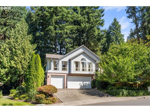 8190 Sw 191st Ave, Beaverton, OR, 97007-6027 | Card Image