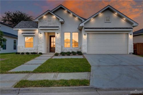 806 La Laguna Rd, Mission, TX, 78572-1309 | Card Image