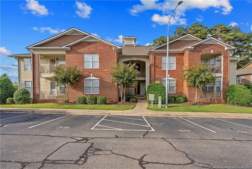 4-401 Meadowland Ct, Hope Mills, NC, 28348-5636 | Card Image