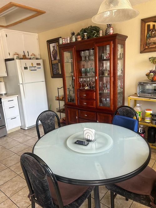 304 W Madison Street, Modesto, CA, 95351 | Card Image