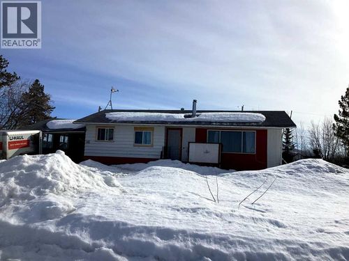 485 Paradise Street, Worsley, AB, T0H3W0 | Card Image