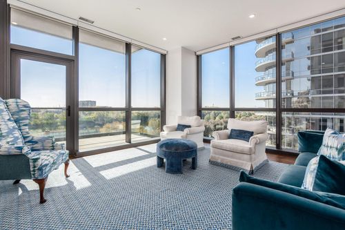 apt-626-250 W Spring St, Columbus, OH, 43215-2556 | Card Image