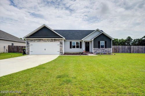 1768 Riggs Rd, Maysville, NC, 28555-9695 | Card Image