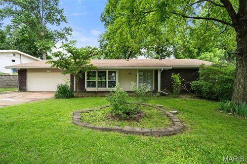 1646 Pepperwood Drive, St Louis, MO, 63146 | Card Image