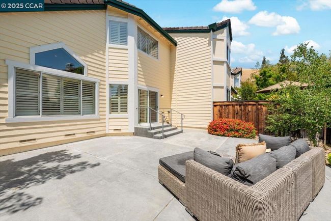 1359 Shell Ln, Townhouse with 3 bedrooms, 3 bathrooms and 2 parking in Clayton CA | Image 39