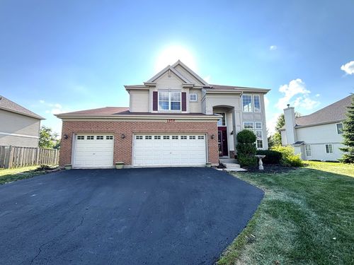 1959 Country Hills Dr, Yorkville, IL, 60560-1919 | Card Image