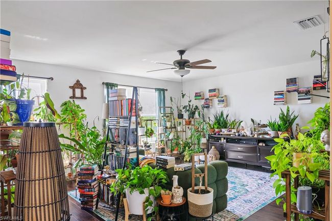 420 Se 13 Th Ct, House other with 4 bedrooms, 3 bathrooms and 2 parking in Cape Coral FL | Image 15