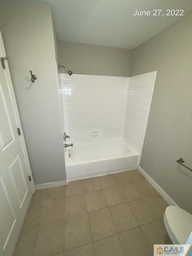 322 32b Powderhorn Court, Sold in Woodbridge Proper Zoocasa