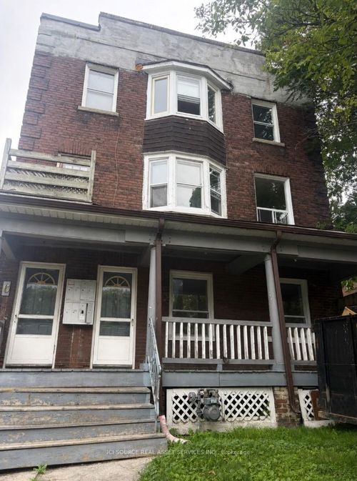 6 Redwood Ave, Toronto, ON, M4L2S6 | Card Image