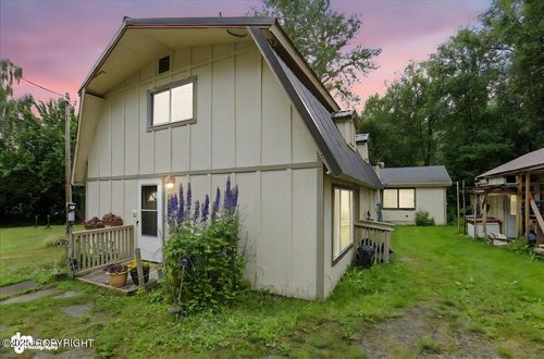 2000 N Eugene Dr, Palmer, AK, 99645-7526 | Card Image