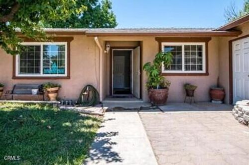 4257 N Forestiere Ave, Fresno, CA, 93722-9135 | Card Image