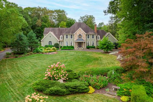 36 Russett Rd, Sandy Hook, CT, 06482-1455 | Card Image
