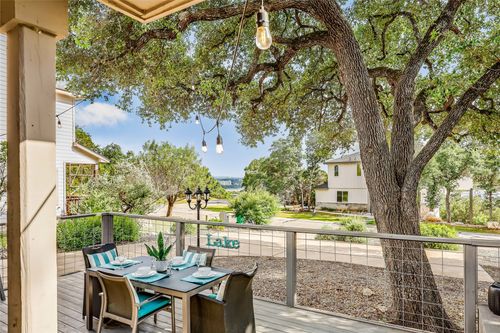 426 Summit Ridge Dr N, Lago Vista, TX, 78645-8670 | Card Image