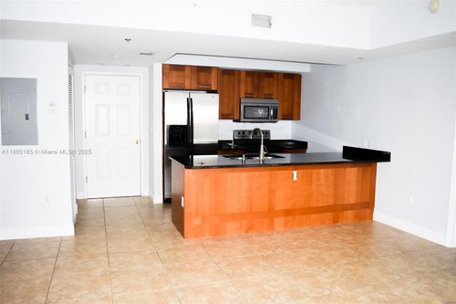 apt-805-4100 Salzedo St, Coral Gables, FL, 33146-1747 | Card Image