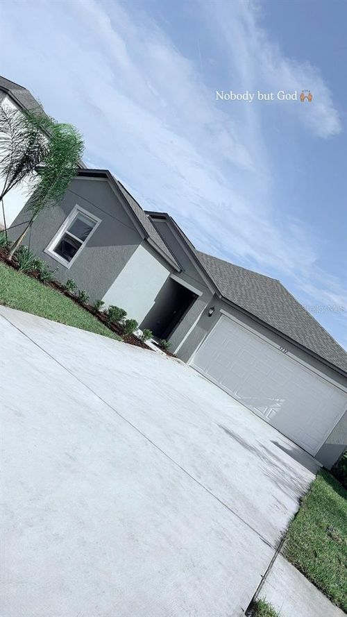 5732 Red Kite Dr, Wimauma, FL, 33598-7629 | Card Image