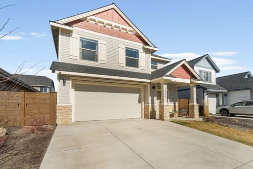 20608 Rolen Ave, Bend, OR, 97702-3857 | Card Image