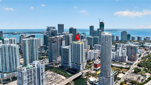 4209-185 Sw 7th St, Miami, FL, 33130-2988 | Card Image
