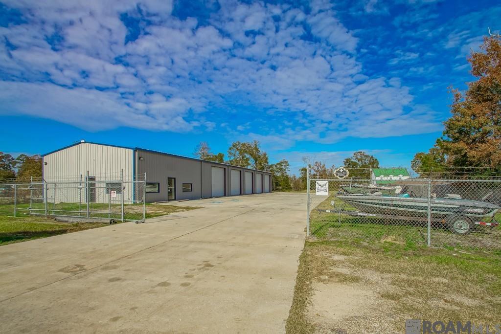 7845 Florida Blvd, Denham Springs, LA 70726