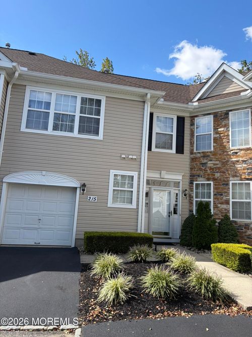 215 Shinnecock Dr, Manalapan, NJ, 07726-9519 | Card Image