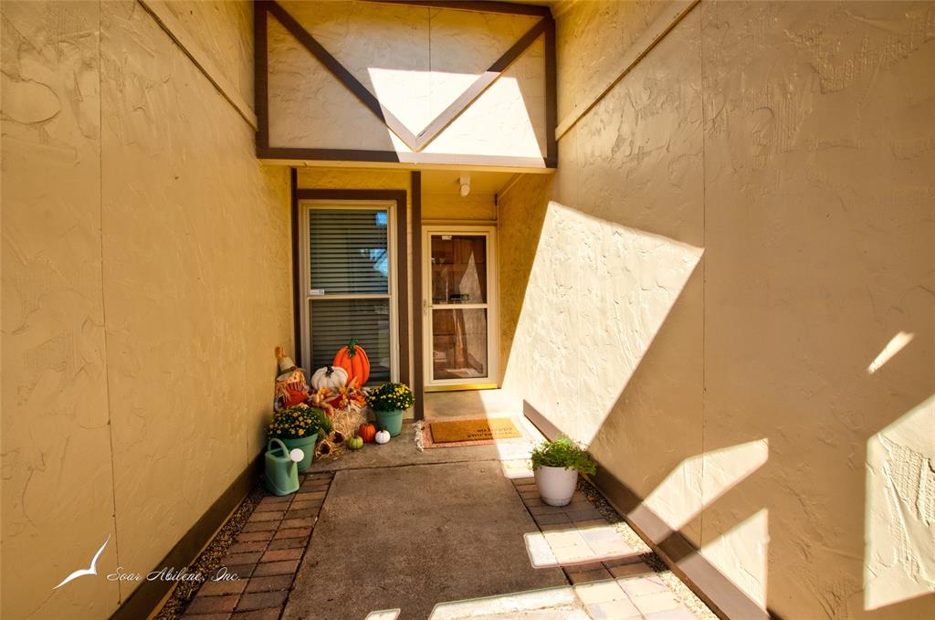 Hunters Cir, Abilene, TX 79606