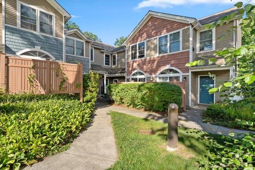 16-602 North Ave, Burlington, VT, 05408-2768 | Card Image
