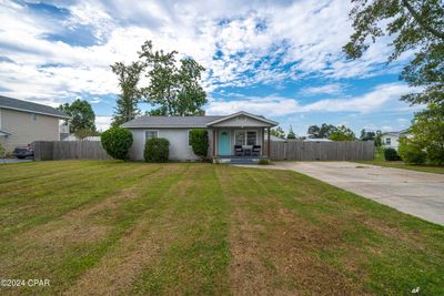 706 Alabama Avenue, House other with 3 bedrooms, 1 bathrooms and null parking in Lynn Haven FL | Image 2