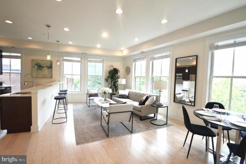 apt-5-1421 Florida Ave Nw, WASHINGTON, DC, 20009-5984 | Card Image