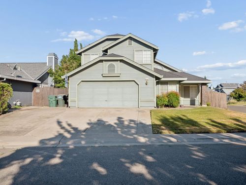8440 Amrita Ct, Sacramento, CA, 95828-6620 | Card Image