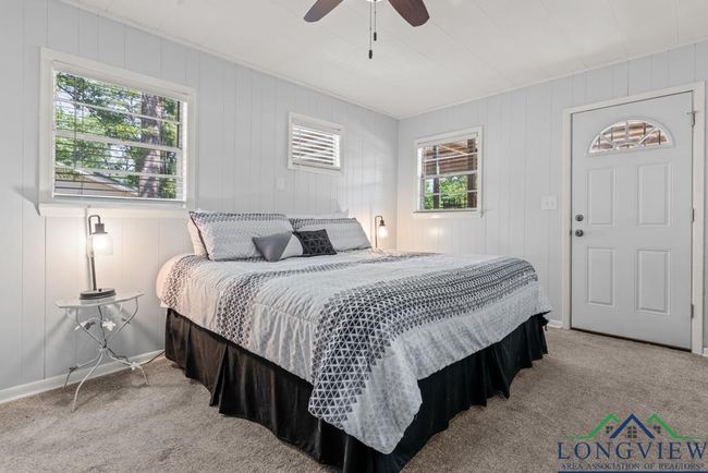 263 Crestwood Loop, House other with 2 bedrooms, 1 bathrooms and null parking in Avinger TX | Image 17