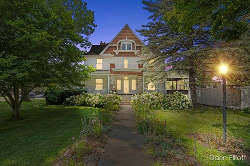 223 Pearl St, Belding, MI, 48809-1639 | Card Image